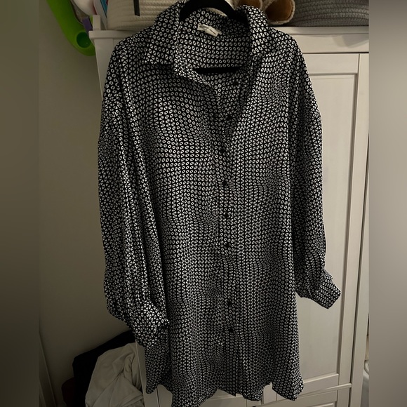 NWOT ASOS Glamorous Bloom oversized maternity dress - Picture 3 of 4